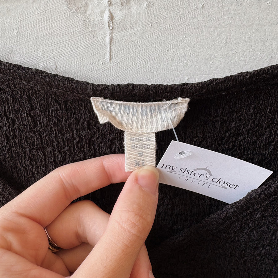 SIZE XL | Black Textured Tie Top