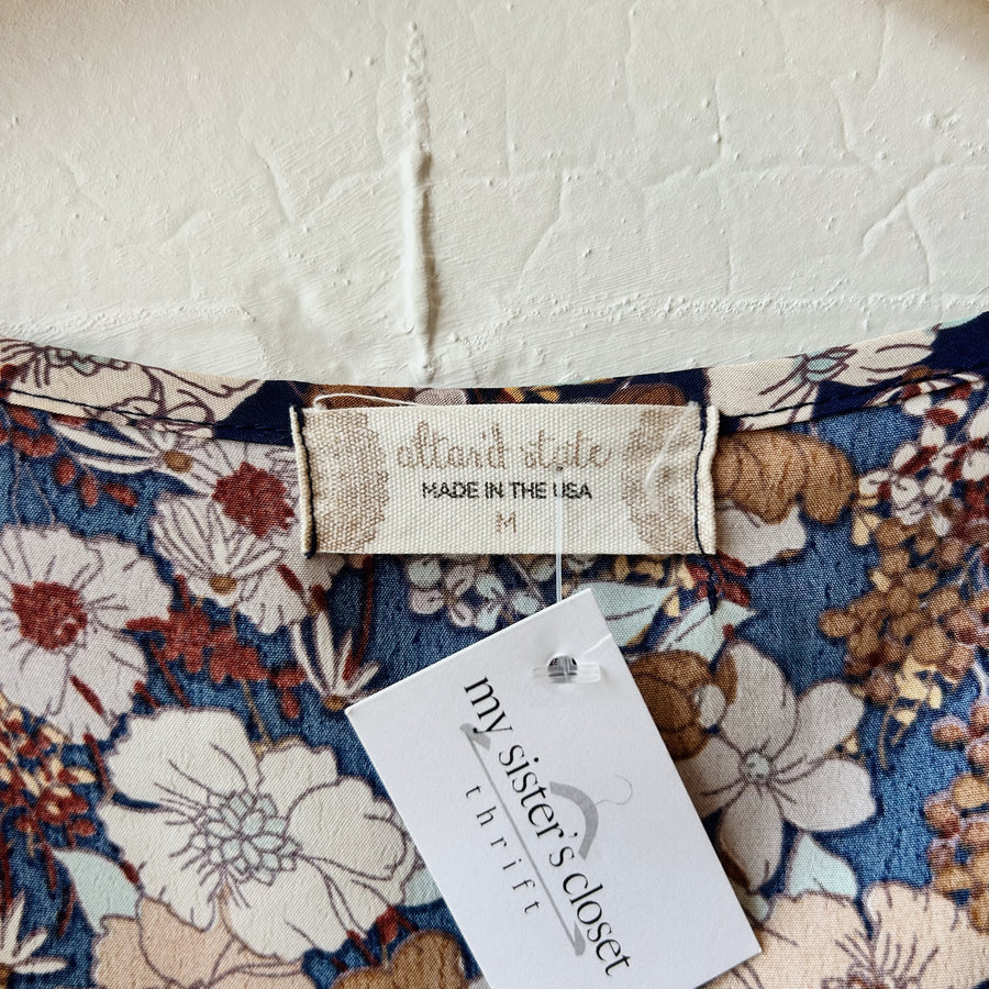 SIZE M | Altar’d State Floral Top