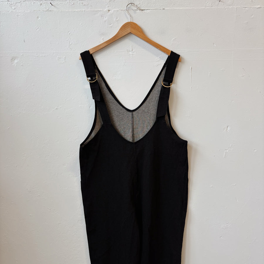 SIZE M | Black Jumpsuit