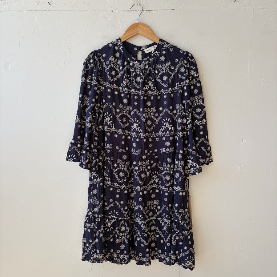 SIZE XL | Navy Stitched Dress