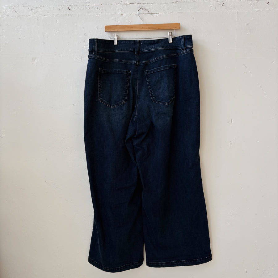 SIZE 20 | Wide Leg Jeans