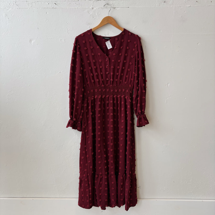 SIZE L | Red Textured Dress