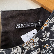 SIZE XS | Zara Floral Dress