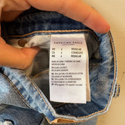 SIZE 4 | AE Distressed Jeans
