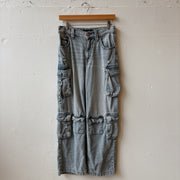 SIZE S | Short Cargo Jeans