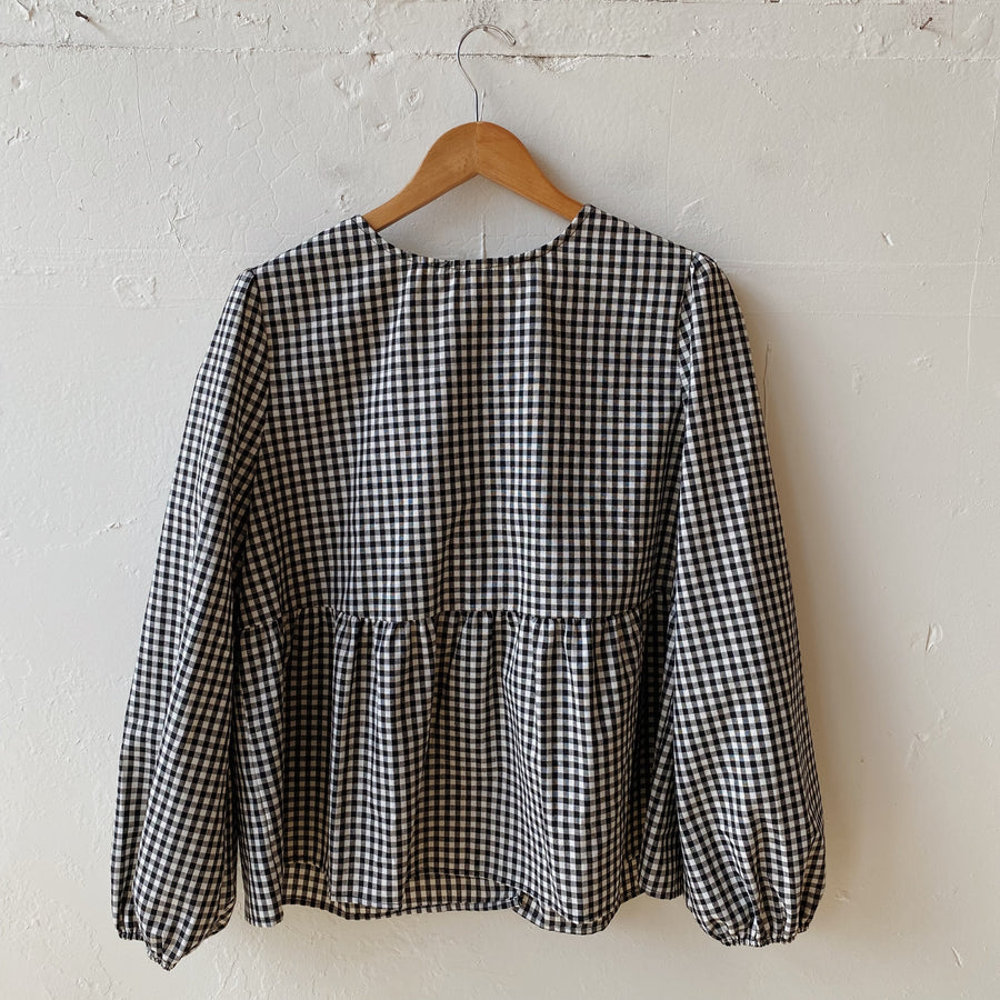 Size M | Gingham Tie Top
