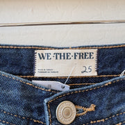 SIZE 25 | We The Free Jeans