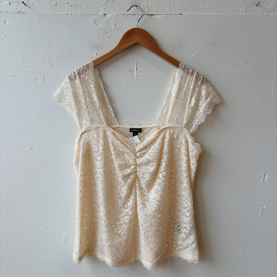 SIZE 2X | Lace Tank Top