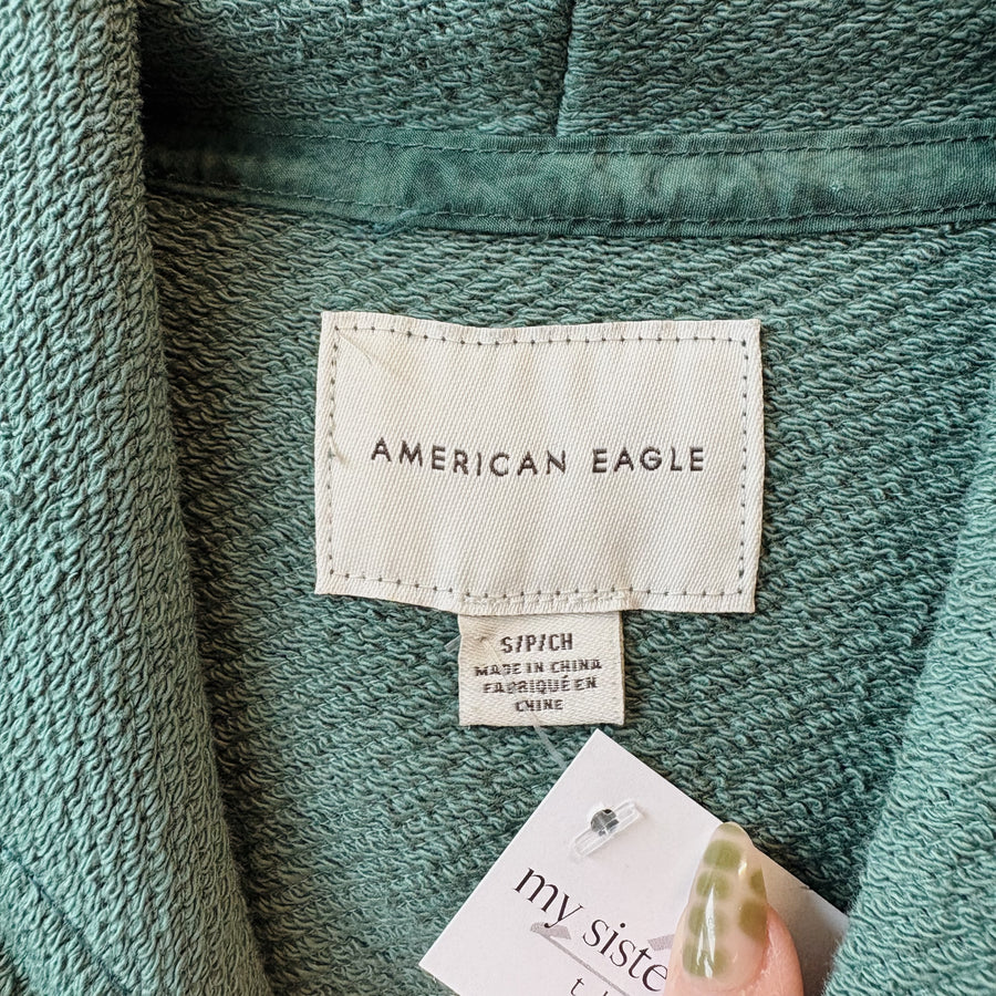 SIZE S | AE Green Cropped Hoodie