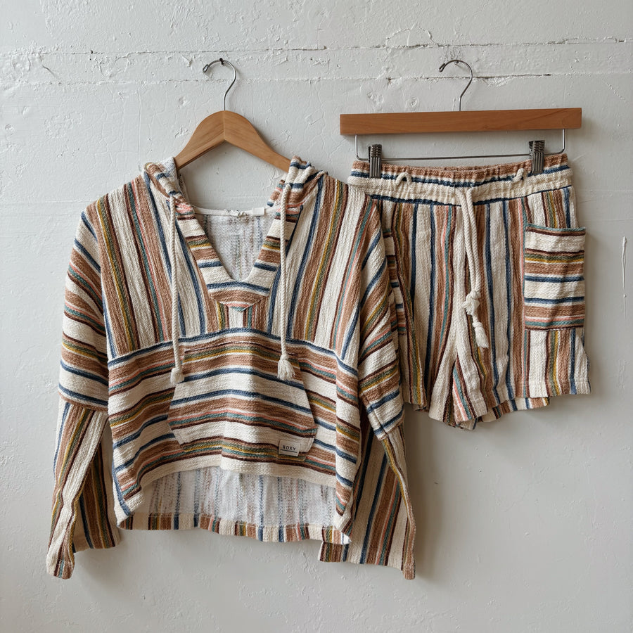SIZE XS/M | Striped Shorts Set