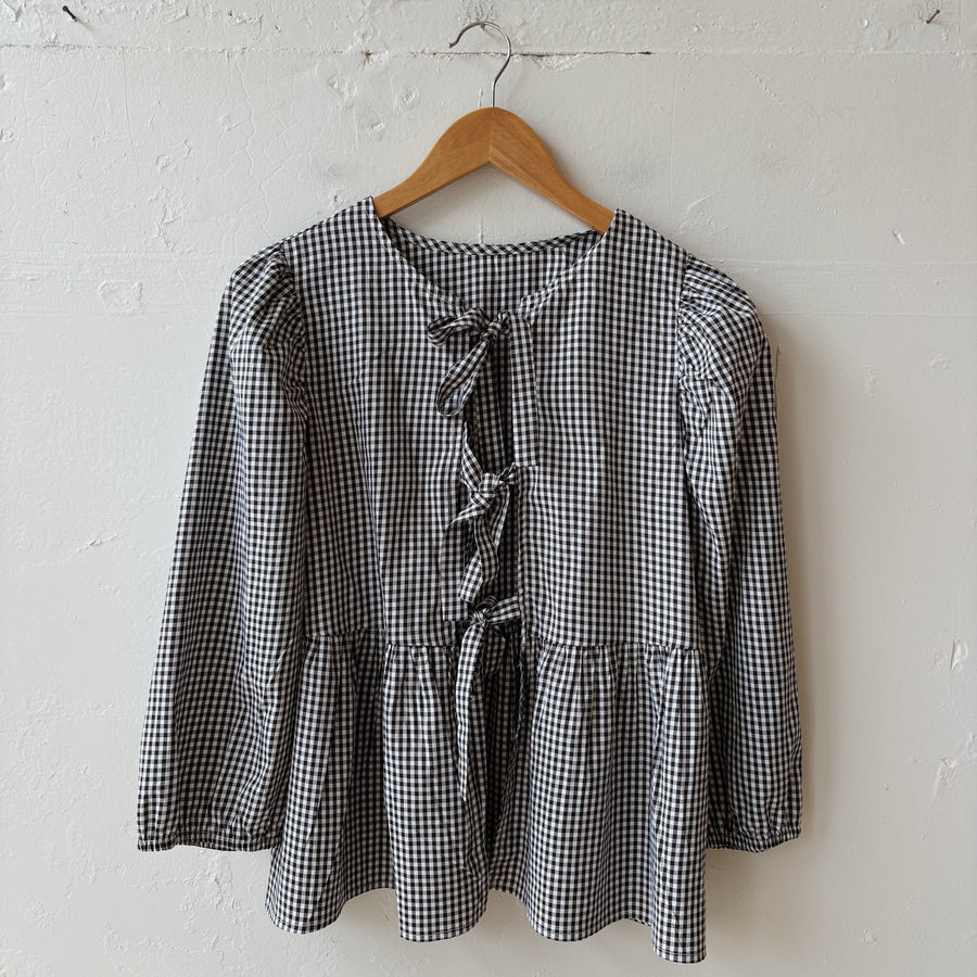 SIZE S | Gingham Tie Top