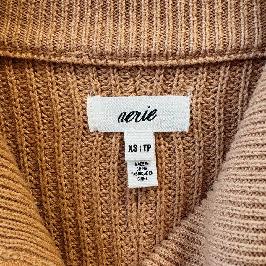 SIZE XS | Aerie Quarter Zip