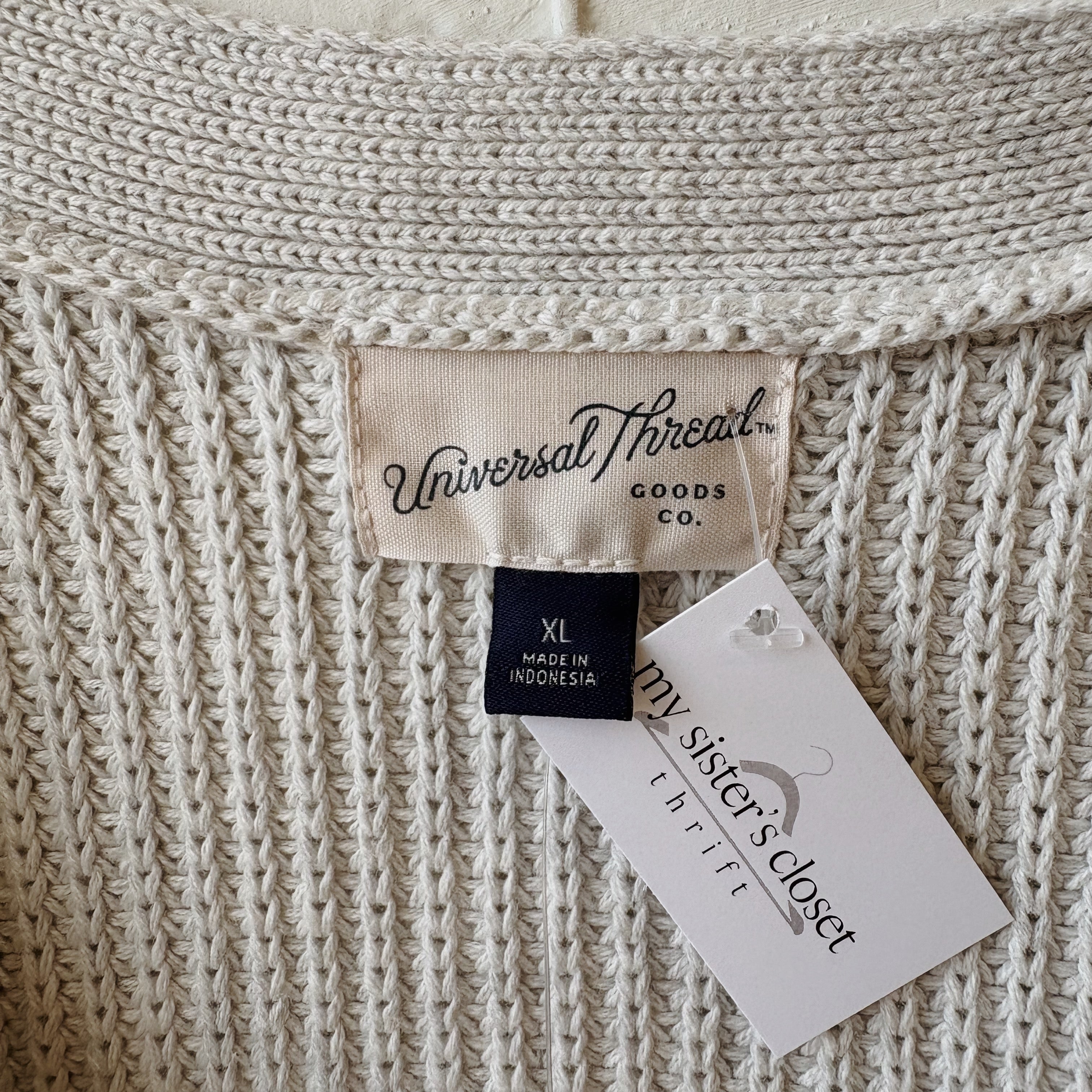 SIZE XL | Sweater Vest