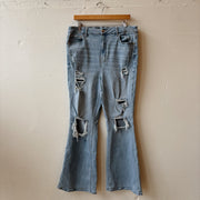 SIZE 16 | AE Flare Jeans