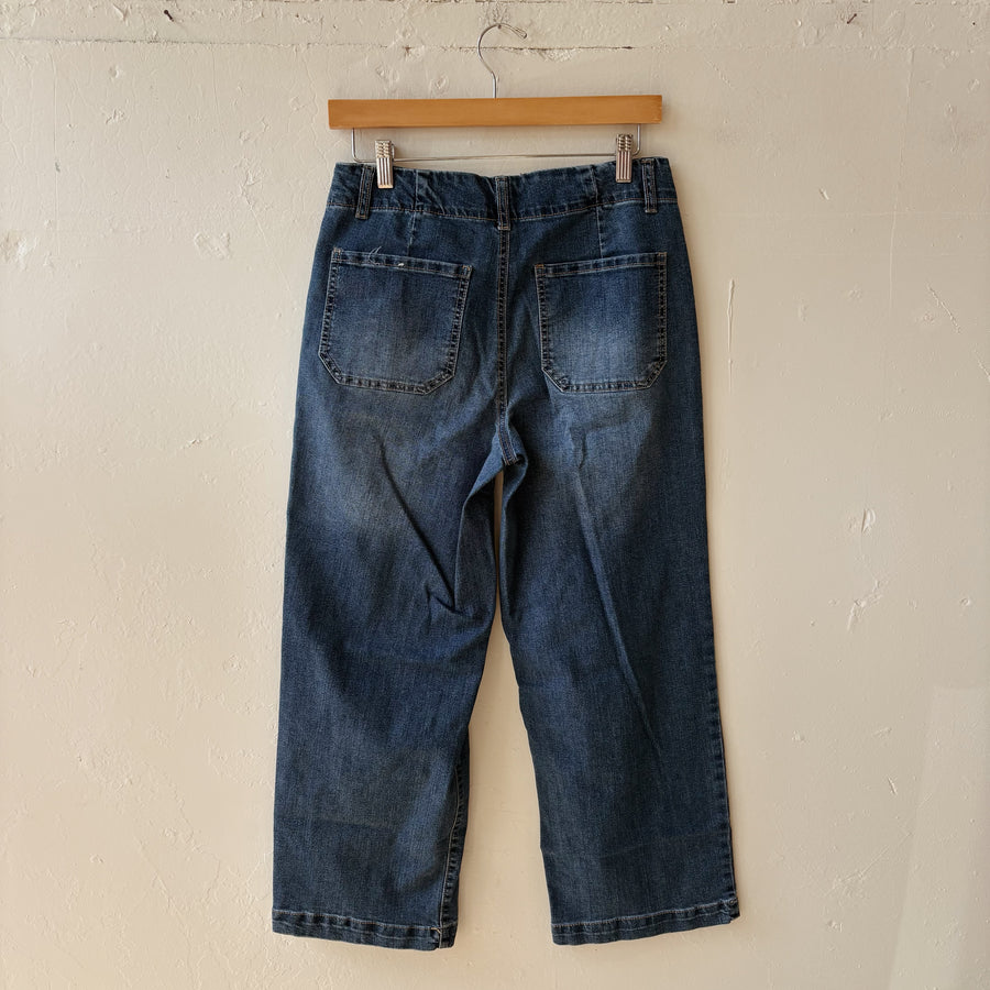 SIZE 6 | Wide Leg Jeans