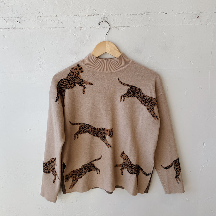 SIZE S | Leopard Sweater
