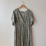SIZE 20 | Green Floral Dress