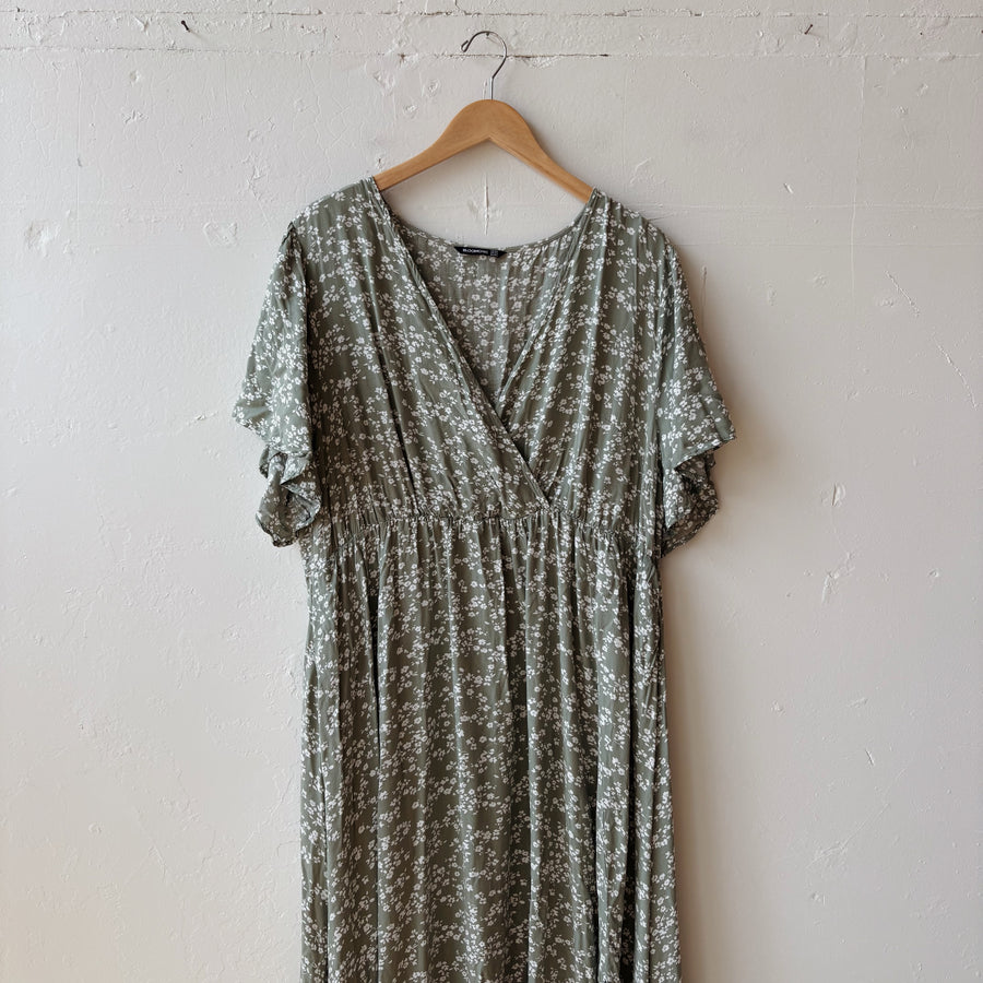 SIZE 20 | Green Floral Dress