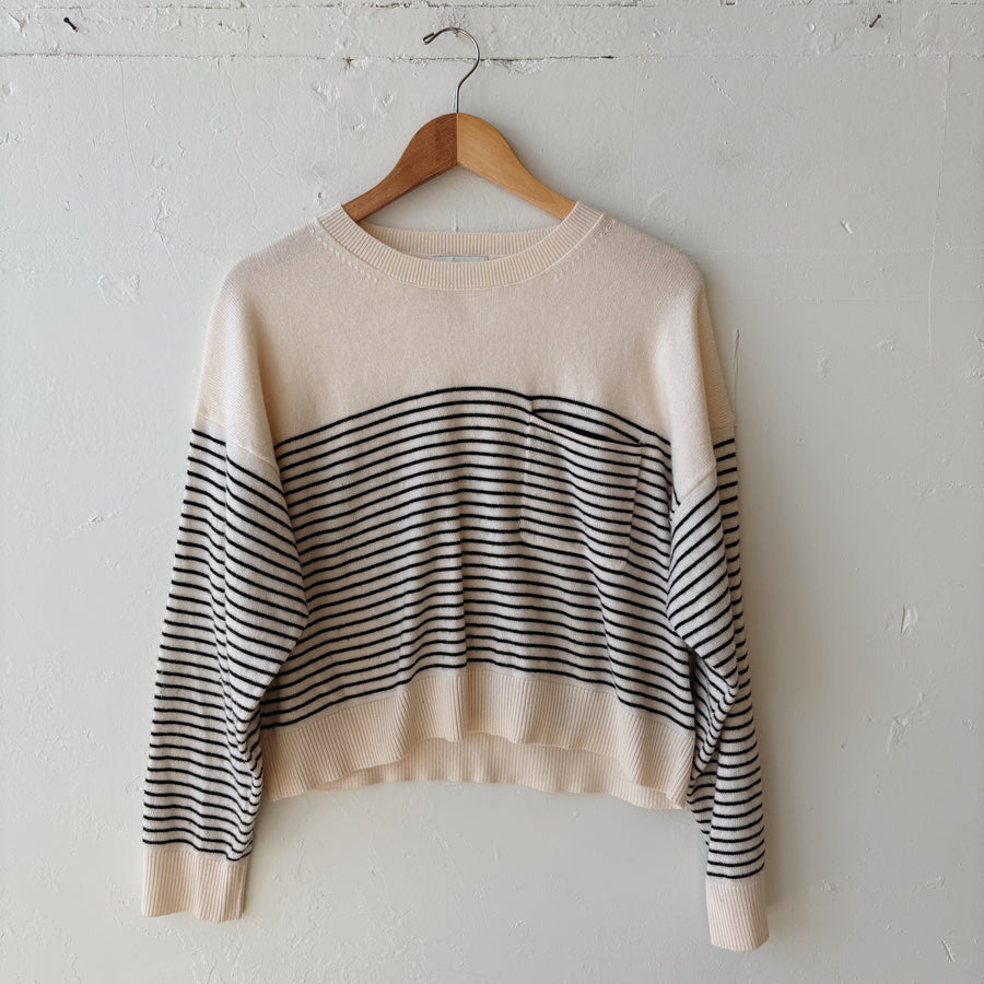 SIZE M | Striped Sweater