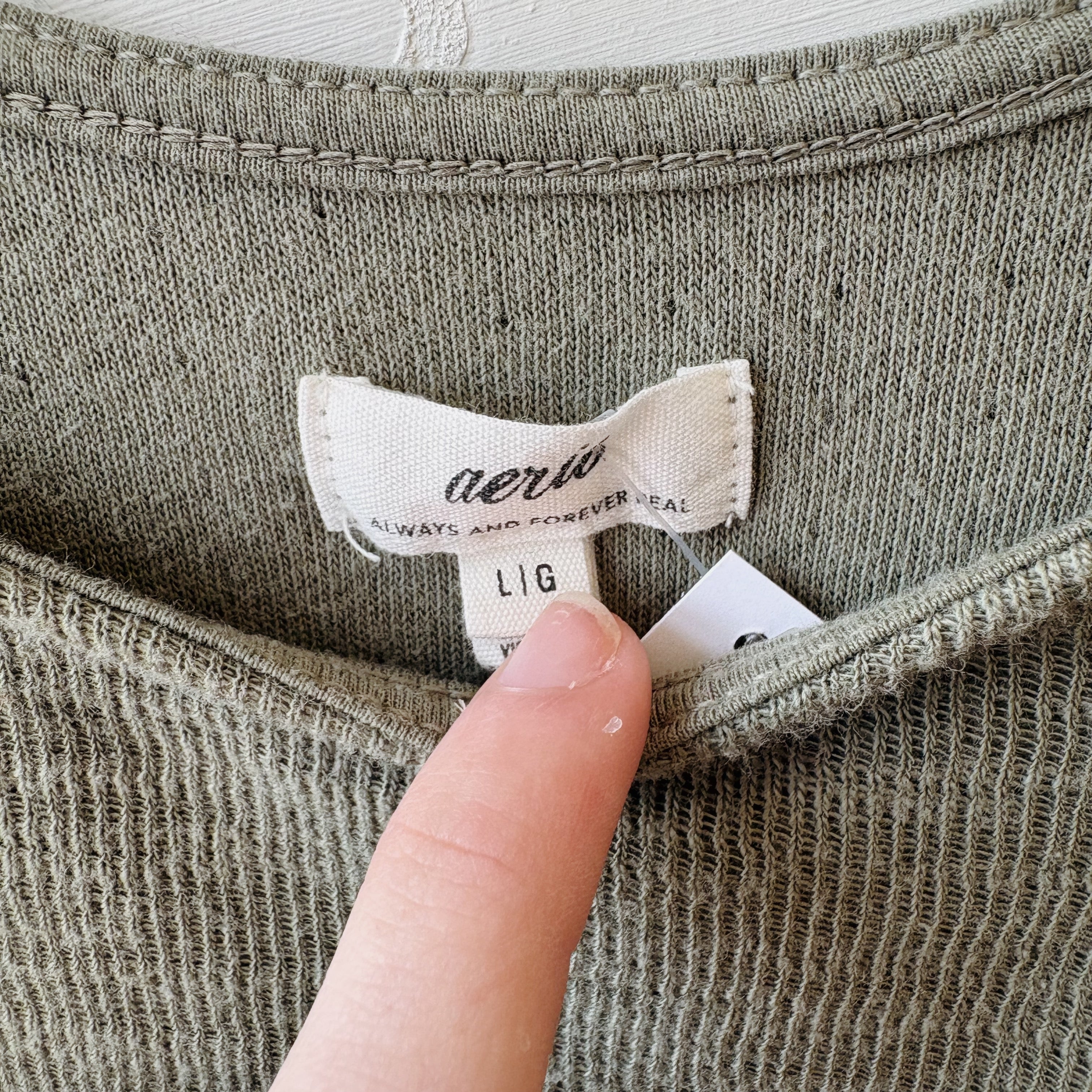 SIZE L | Aerie Green Top