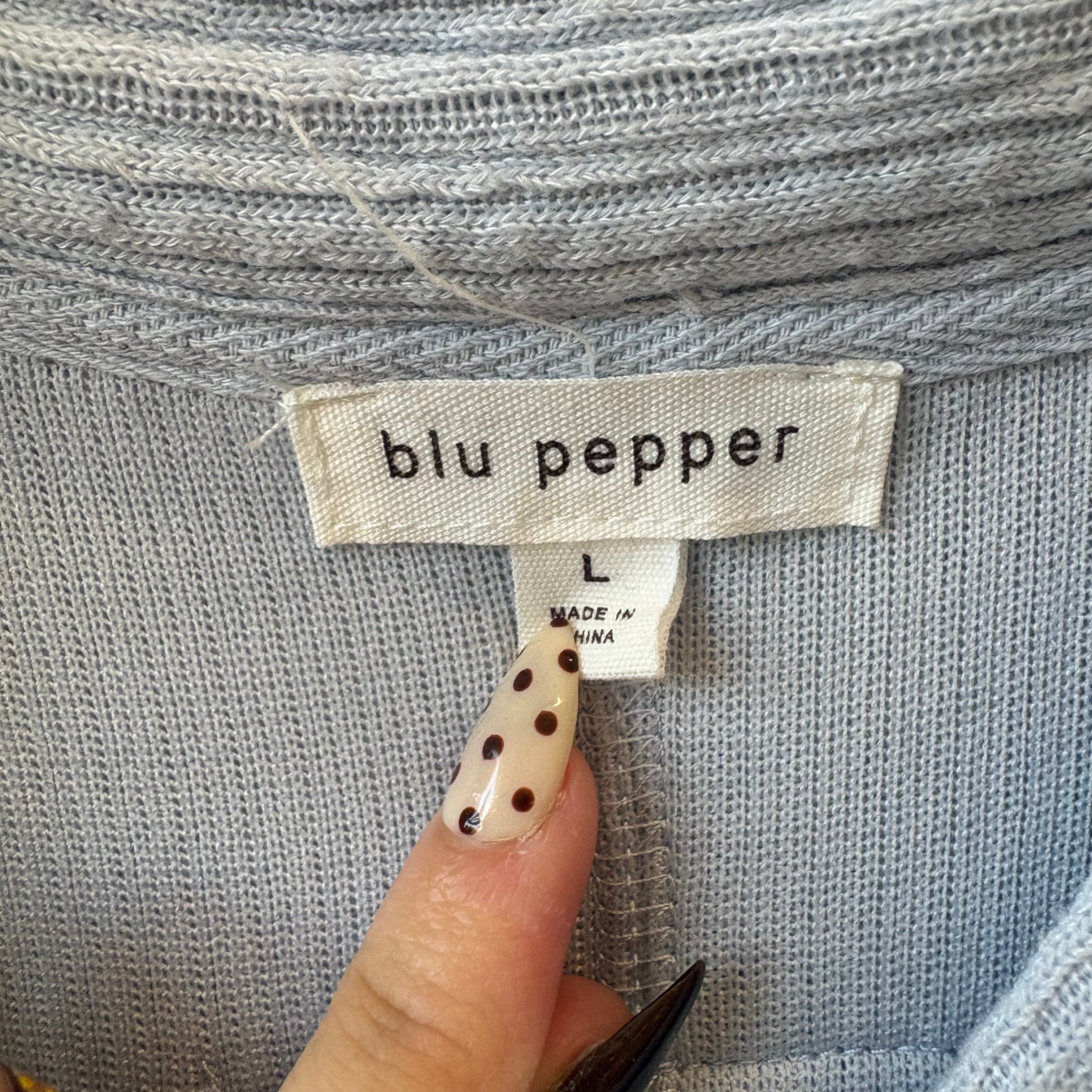 SIZE L | Light Blue Top