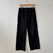 SIZE 4 | AE Black Cargo Jeans