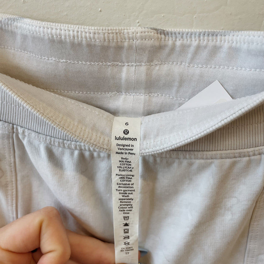 SIZE 6 | Lululemon White Marble Joggers