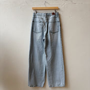 SIZE 28 | BDG Wide Leg Jeans