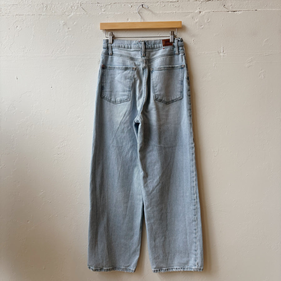 SIZE 28 | BDG Wide Leg Jeans