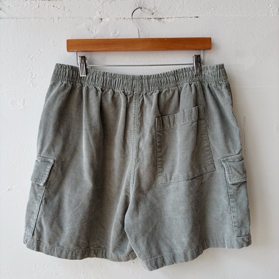 SIZE L | BDG Corduroy Shorts