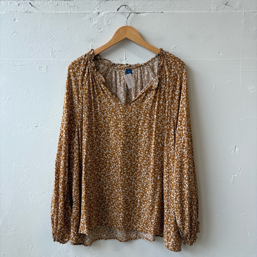 SIZE XL | Floral Top