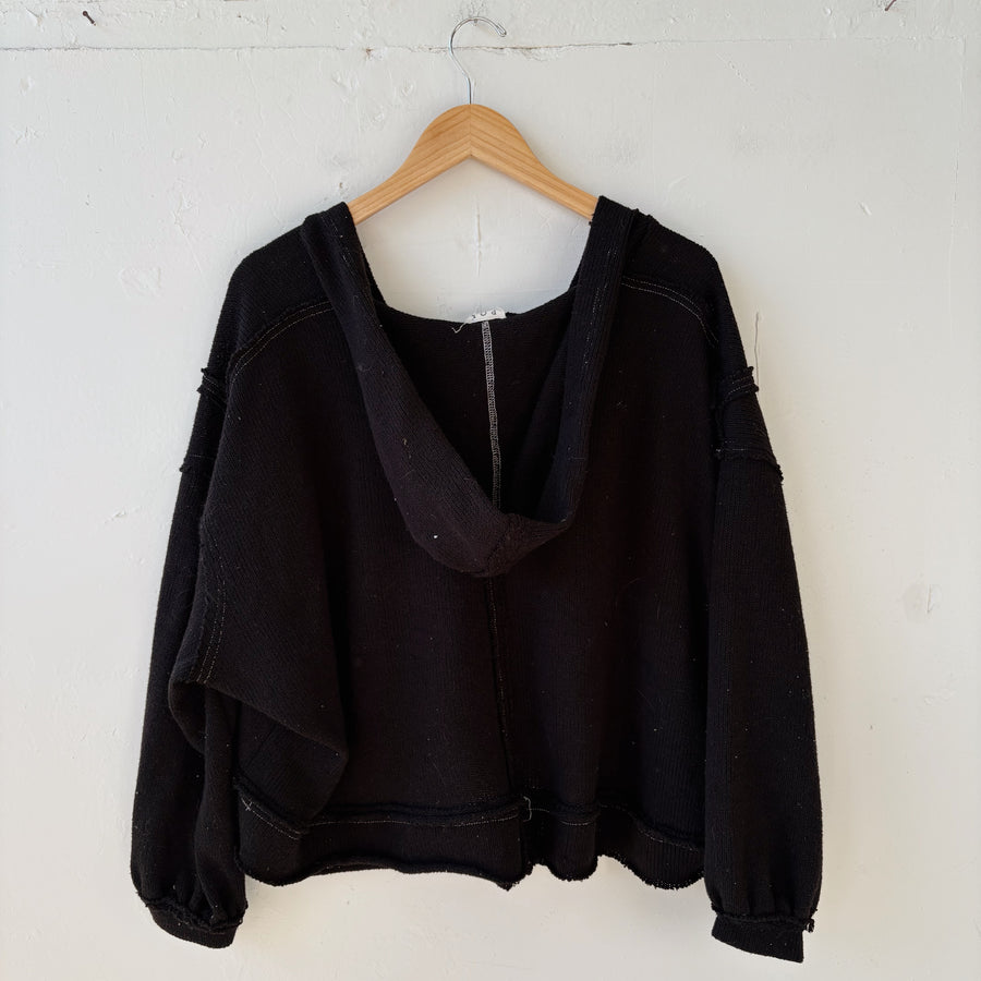 SIZE S | Black Cropped Hoodie