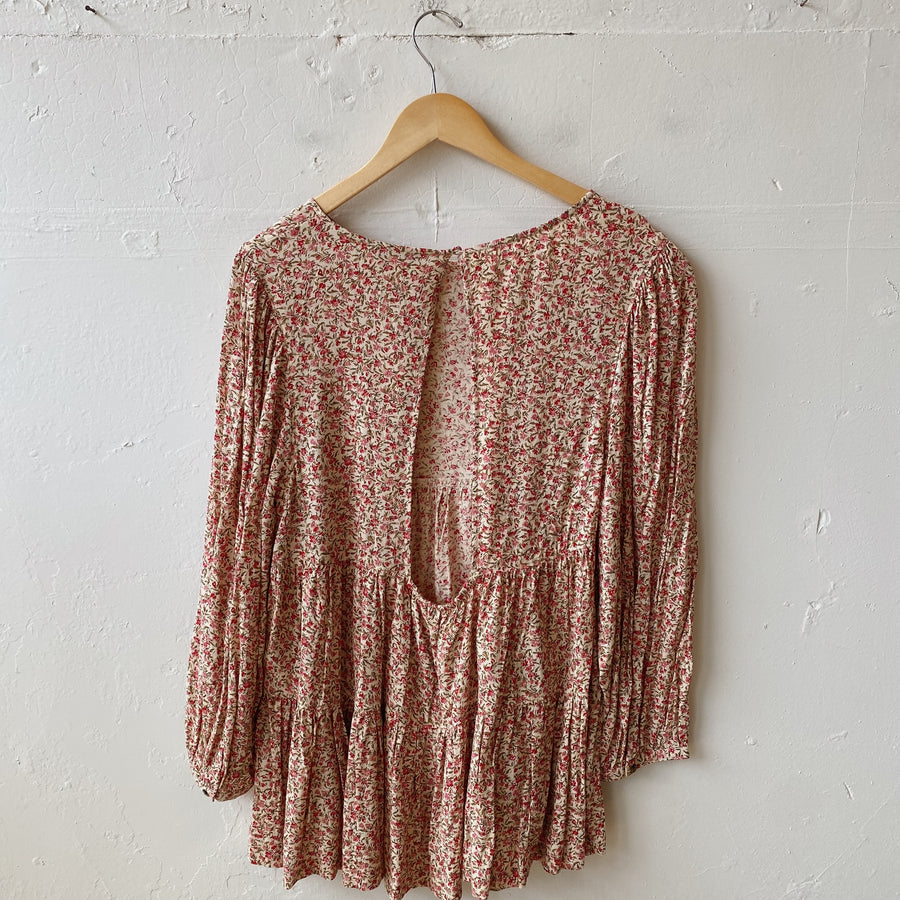 Size L | AE Floral Top