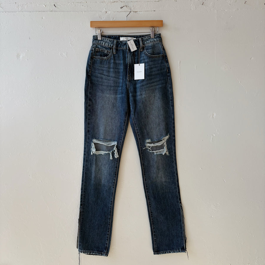 SIZE 24 | Distressed Jeans