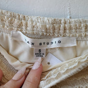 SIZE S | Cream Skirt