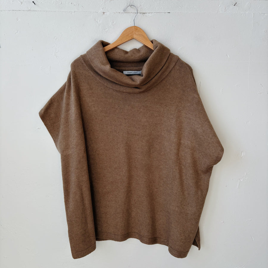SIZE XS/S | Brown Sleeveless Top