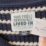 SIZE M | AE Navy Striped Top