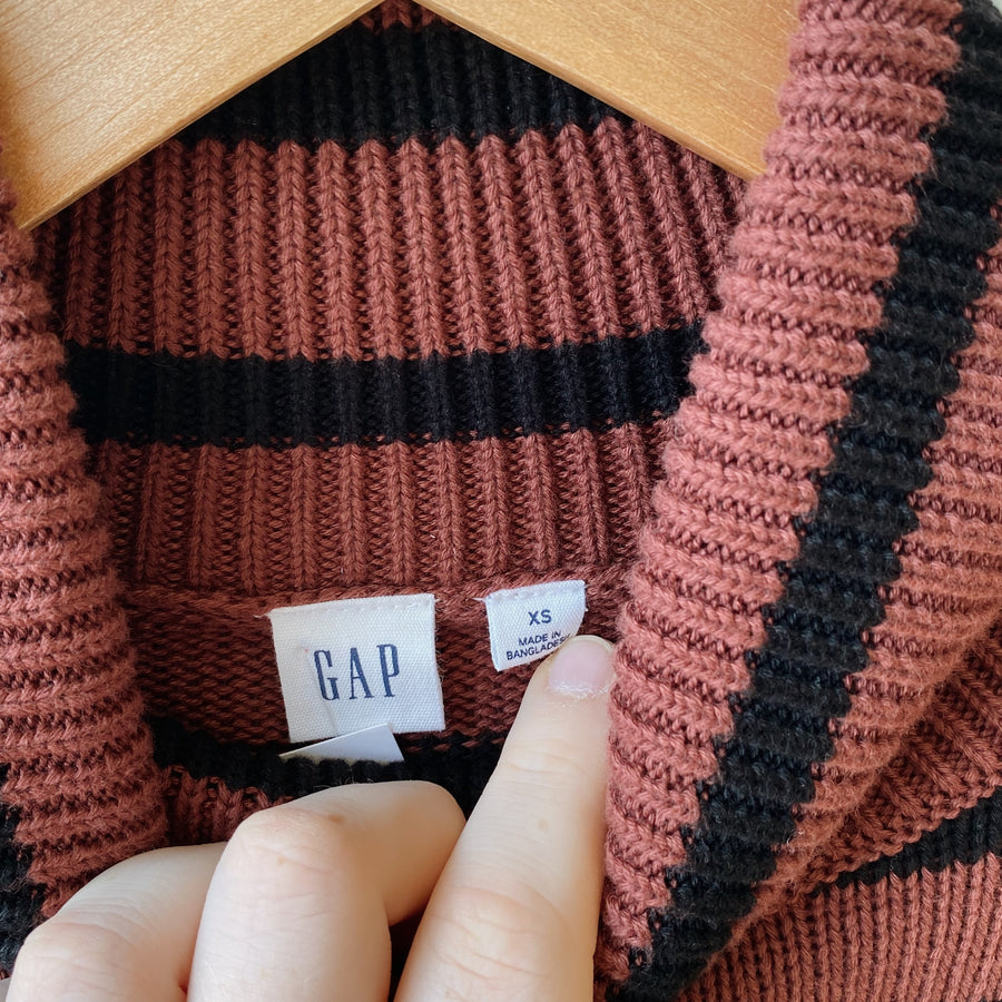 Size XS | Gap Turtleneck Sweater