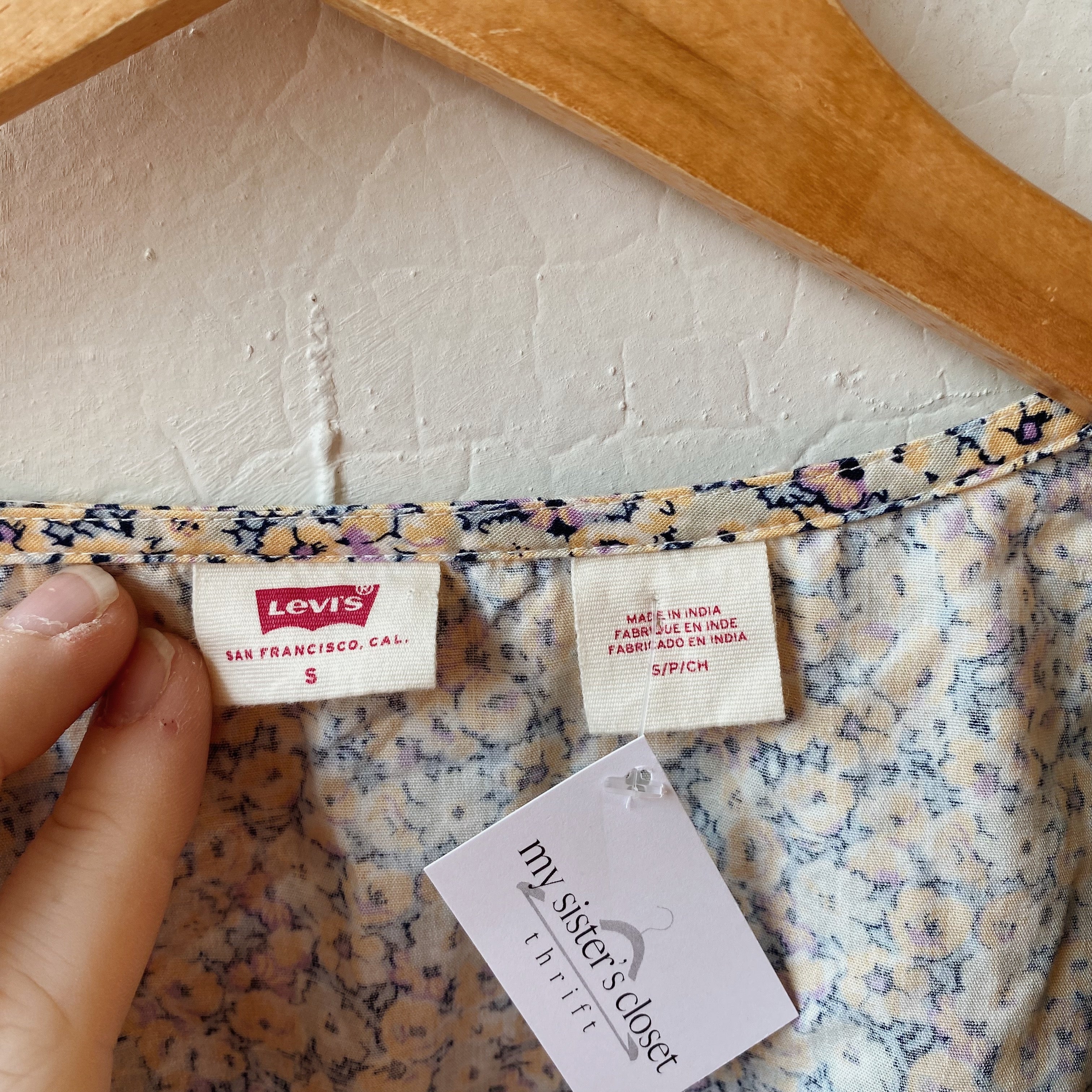 SIZE S | Levi’s Floral Blouse