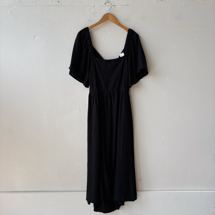 SIZE XL | Black Dress