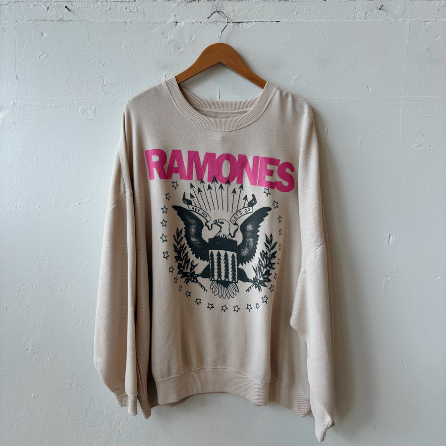 SIZE XXL | AE Graphic Crewneck