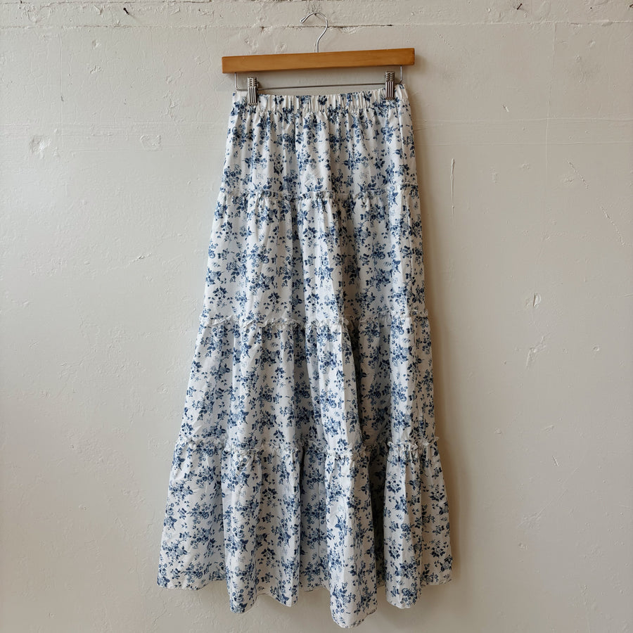 SIZE S | Blue Floral Skirt