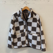 SIZE S | Checkered Button Up