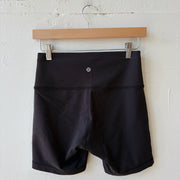 SIZE 8 | Lululemon Black Shorts