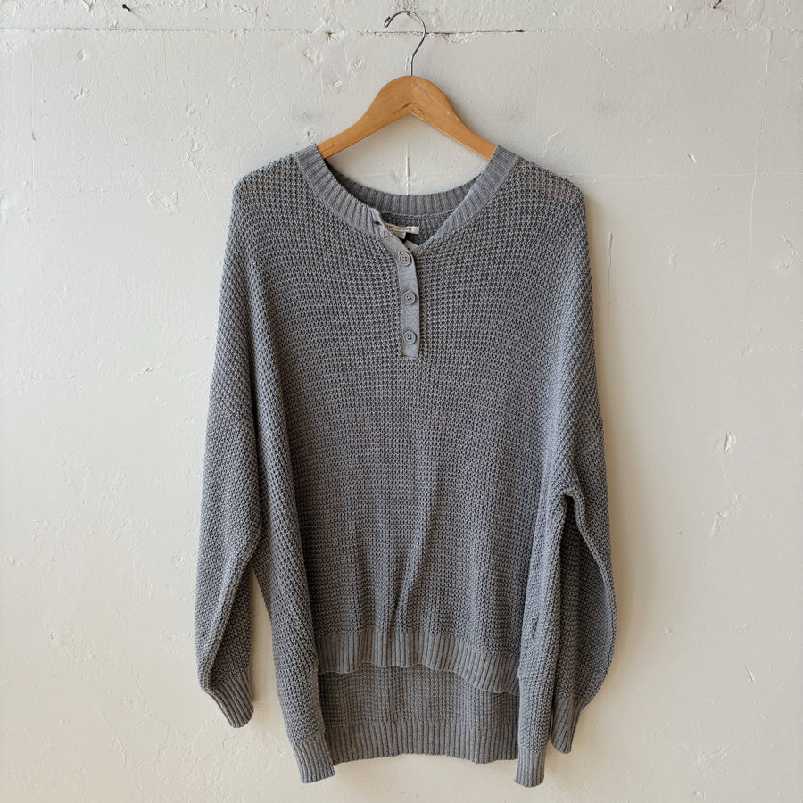 Size XL | AE Light Sweater