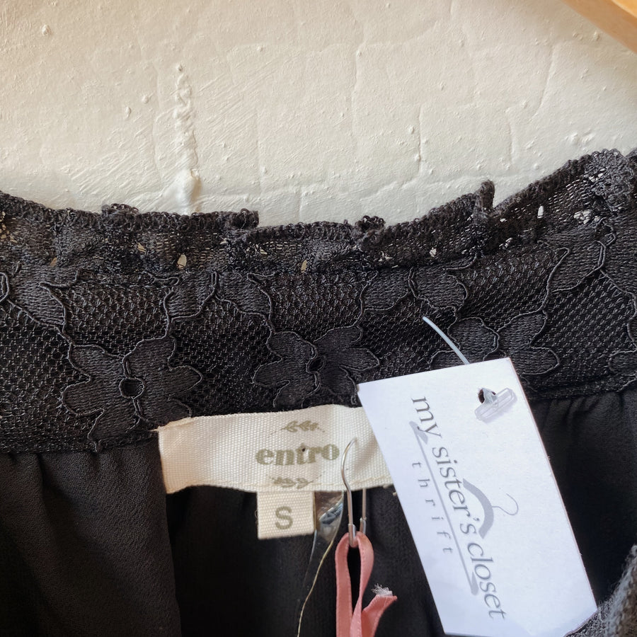 Size S | Black Lace Top