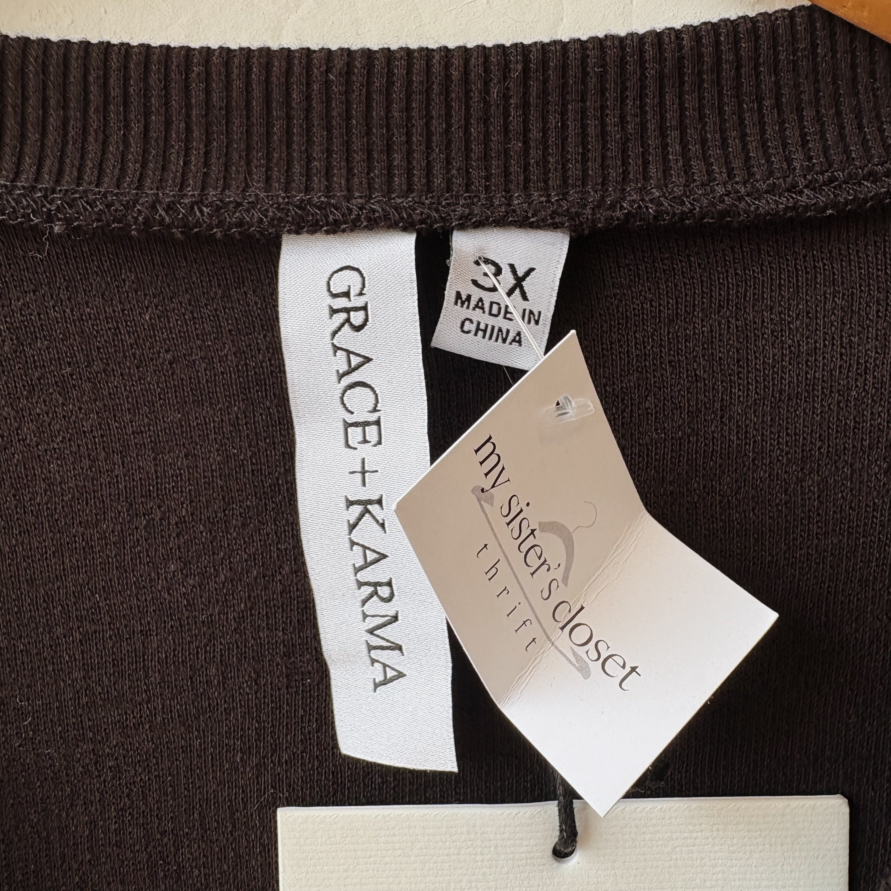 SIZE 3X | Black Textured Crewneck