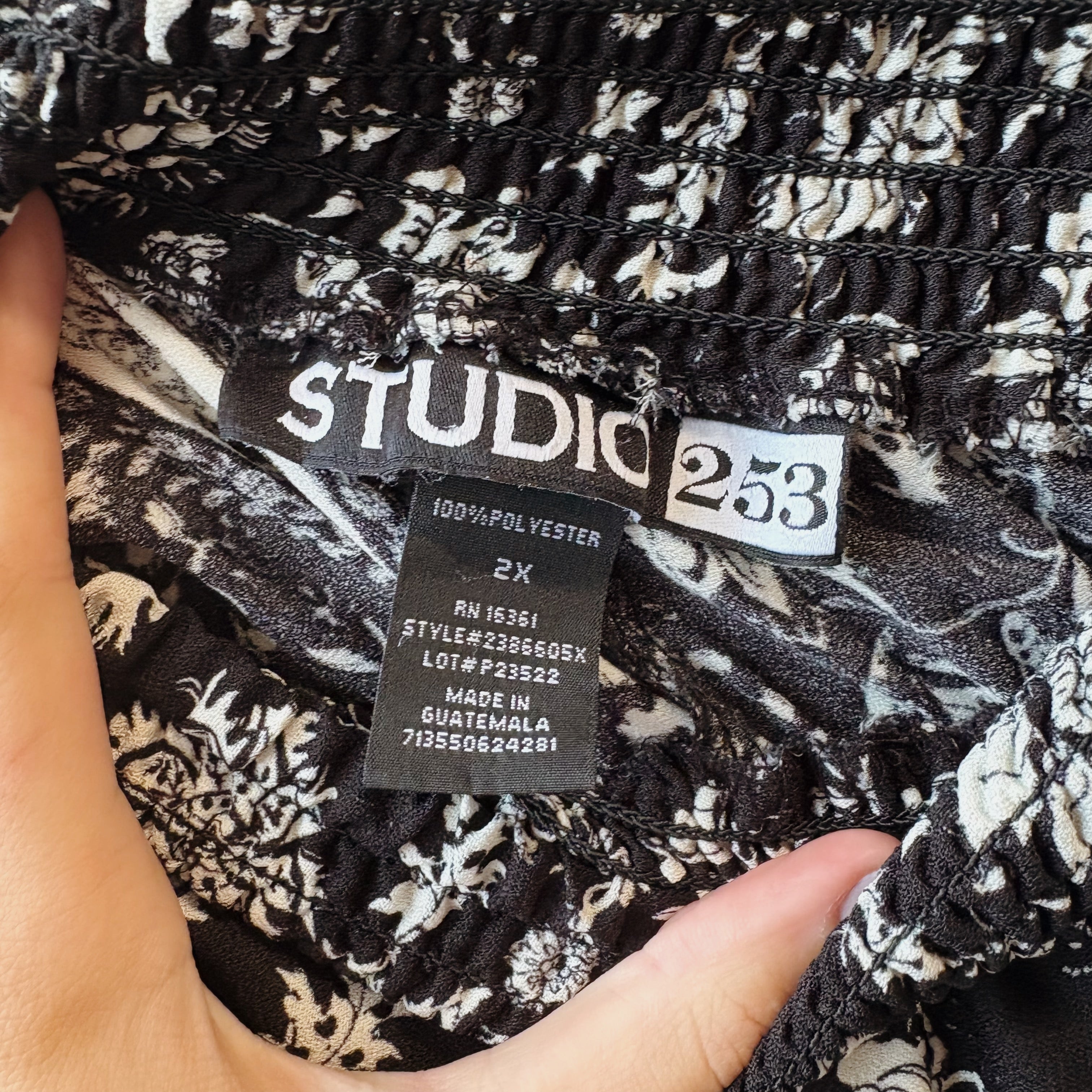 SIZE 2X | Patterned Pants
