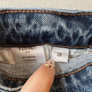 SIZE 28 | Denim Shorts