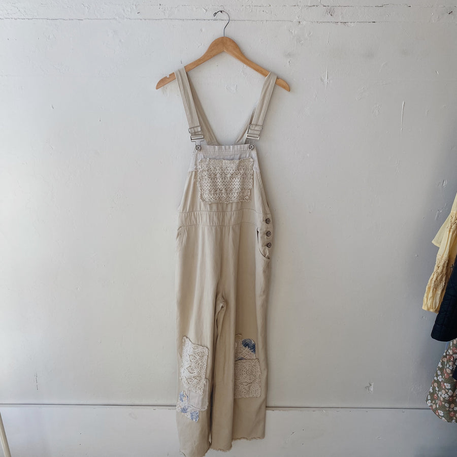 SIZE L | Detailed Overalls